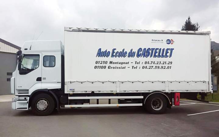 Véhicule de poids lourd avec remorque Bourg-en-Bresse